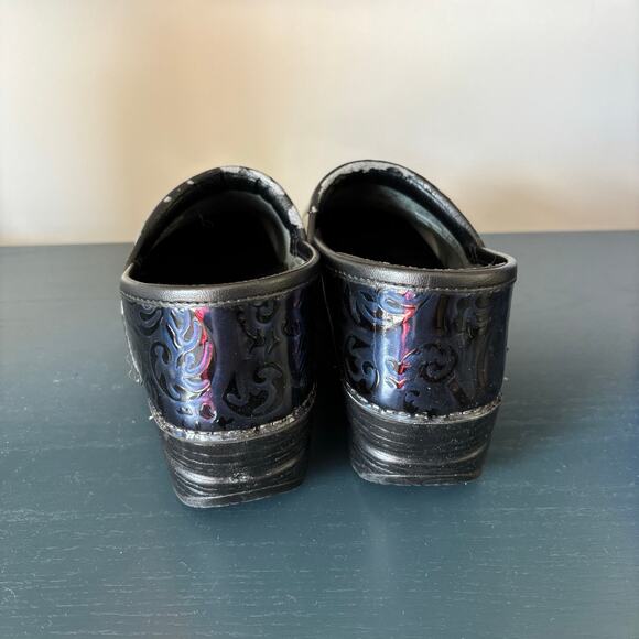 Dansko Navy Paisley Swirl Leather Comfort Clogs Size 38 - Picture 7 of 9